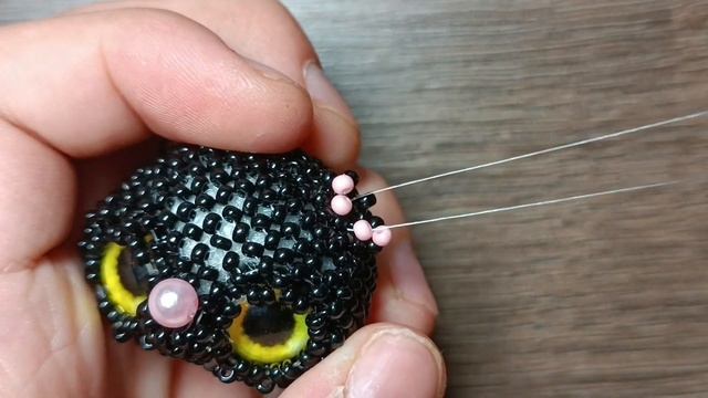 Носик, ушки. Котик в тыковке из бисера. Амигуруми. Мастер класс. смотреть онлайн