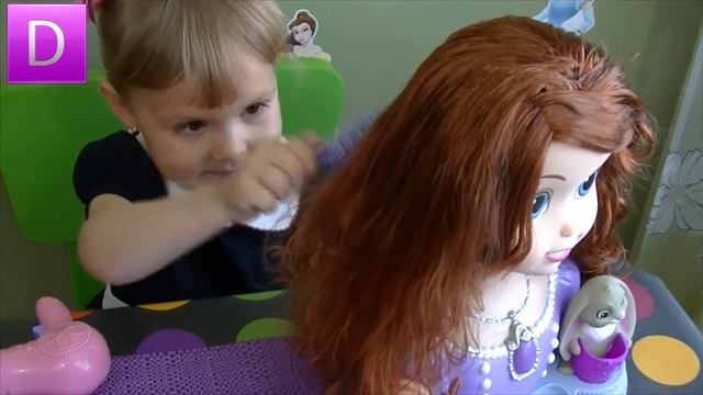 DISNEY SOFIA Манекен для причесок София прекрасная BEAUTY SALON FOR KIDS VIDEO смотреть онлайн