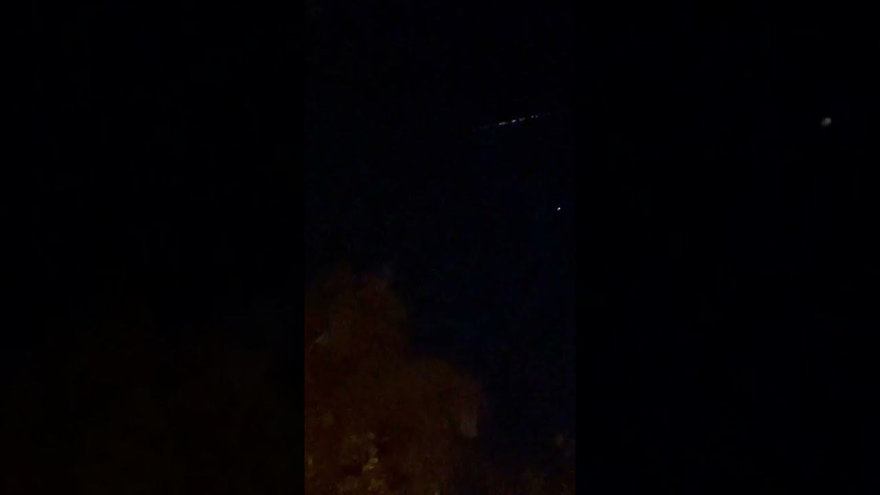 «Небесную электричку» заметили в ночном небе над Одинцово смотреть онлайн