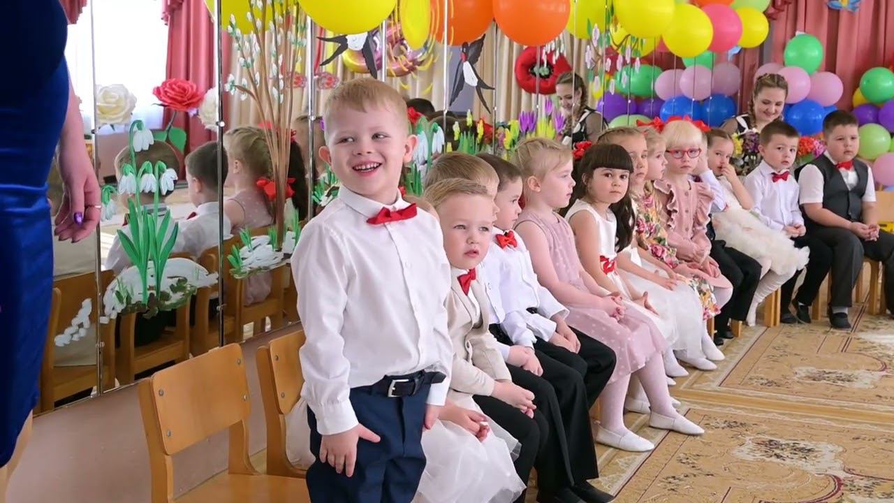 125, 04 03-2 Утренник к 8 марта. смотреть онлайн
