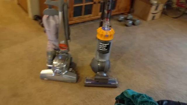 Kirby G10 Sentria vs Dyson Multi floor Vacuum Cleaner Review смотреть онлайн