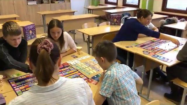 Финансы и Инвестиции для детей — игра на 2 стола смотреть онлайн