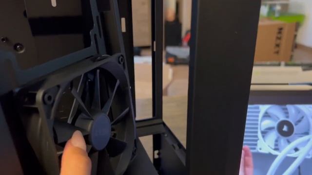 Chaotically building my FIRST Game PC! смотреть онлайн