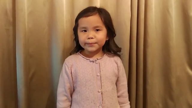 Ходит наша бабушка, палочкой стуча. #ходитнашабабушка #выразительноечтение #стихидлядетей смотреть онлайн