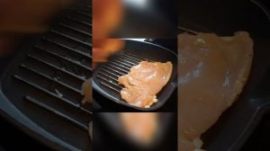 Отбивные из куриного филе на сковороде - СОЧНО!
