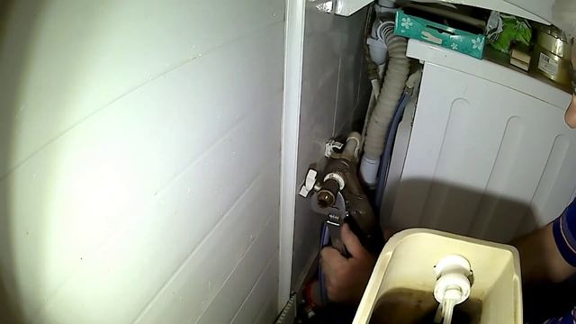 Шаровый кран. Замена шарового крана. Лучший уплотнитель. Guru from the USSR. смотреть онлайн