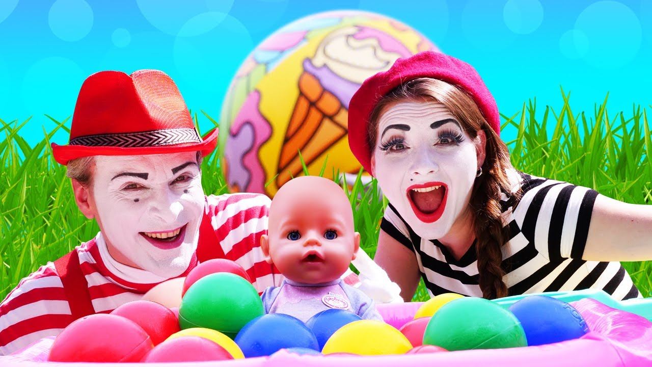 Смешные видео куклы - БЕБИ БОН идёт на пикник! - Лучшие игры для детей с игрушками Baby Born смотреть онлайн