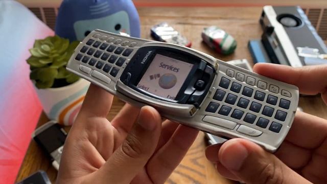 Nokia 6800 (2003) | Strange Phones | Fold-Out Keyboard Phone смотреть онлайн