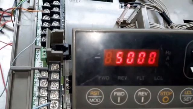 How to controll MAIDEN VT240S With Variable VFD in Urdu/Hindi смотреть онлайн
