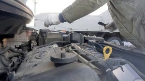 Меняю катушки зажигания на Кио Рио