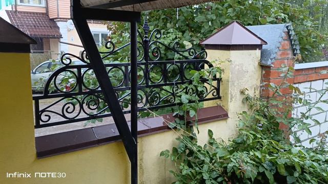 Начался сильный ливень 🌧️. Гремит гром ⚡. Как у Вас погода? смотреть онлайн