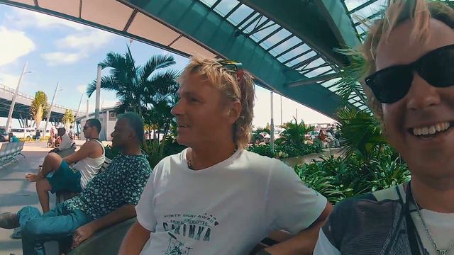 как пить за рулем и к Ильичу на Маврикий приехал Хохол смотреть онлайн