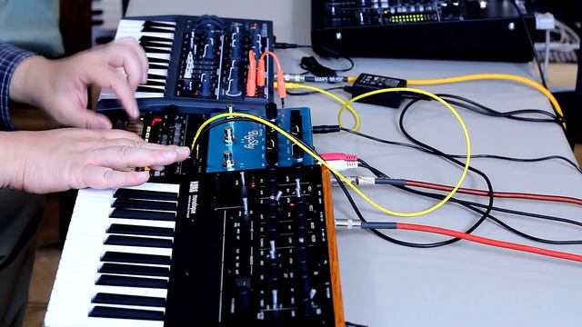 Dark Techno with MicroBrute, Monologue, Volca Beats смотреть онлайн