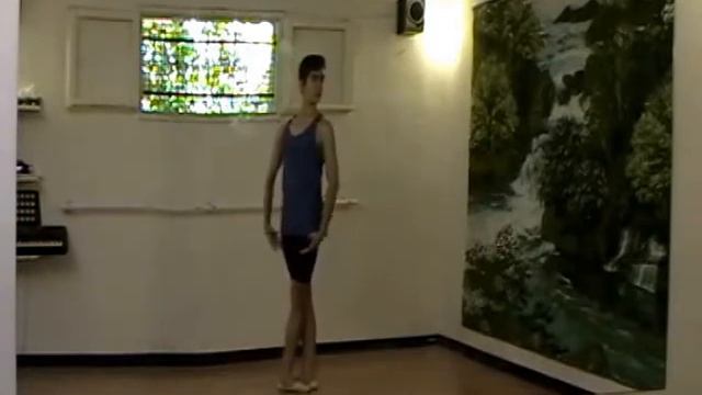 Подготовительное упражнение к турам en dedans из четвёртой позиции. смотреть онлайн