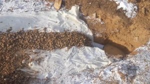 Можно ли засыпать вокруг трубы скважины щебень