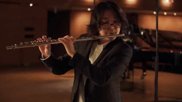 Raoul Cho performs Frank Martin’s Ballade смотреть онлайн