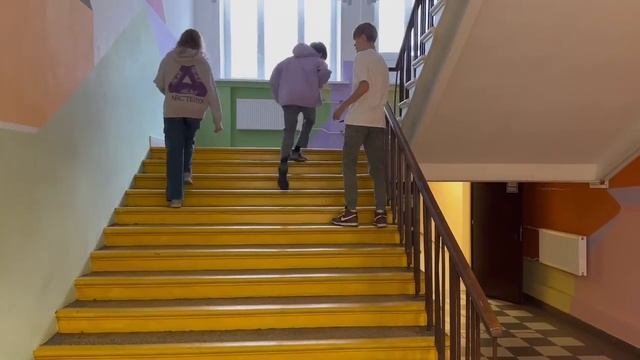О правилах поведения в школе от 9А смотреть онлайн