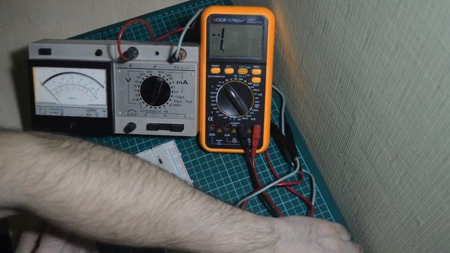 Что не так с цифровым мультиметром? Когда стрелочный прибор лучше цифрового. смотреть онлайн