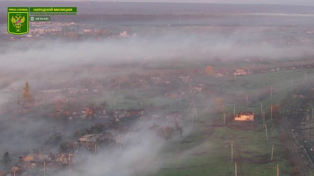 Артиллеристами 6-го казачьего полка НМ ЛНР уничтожены позиции националистов ВСУ в районе Соледара смотреть онлайн