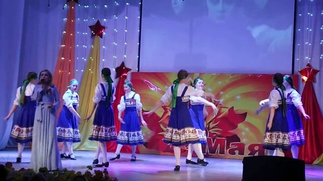 Эмилия Лабазандибирова и ансамбль Изюминка ( Две березки ) смотреть онлайн