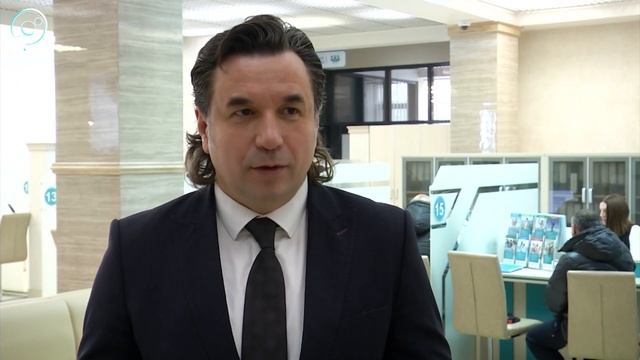 Килограммы монет в обмен на редкие купюры. Где в Новосибирске деньги гребут лопатой? смотреть онлайн