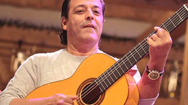 Chico & The Gypsies Dos Guitarras (Chantent Charles Aznavour)