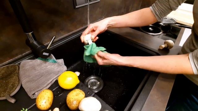 Greenway салфетка для посуды Файбер моет жирные сковороды без моющего средства , моет фрукты и овощ смотреть онлайн