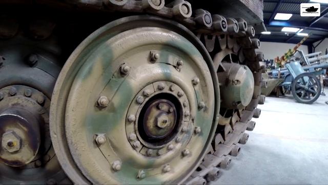 Tiger I Late Ausf. E.- Walkaround. Saumur Tank Museum - Musée Des Blindés 60FPS смотреть онлайн