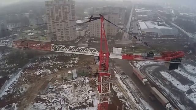 Аэросъемка строительно крана - Ижевск (квадрокоптер DJI Phantom FC40) смотреть онлайн