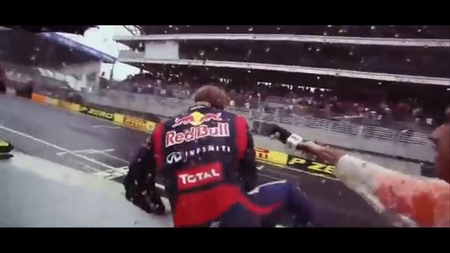 Michael Schumacher's Gift to Sebastian Vettel in His Last Ever F1 Race смотреть онлайн