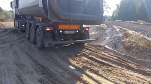 Тонары на Разгрузке ? Песчаный Карьер ? Shacman X3000 ?