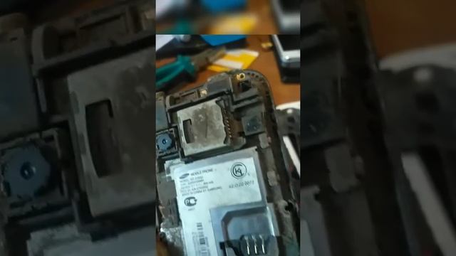 Телефон упал на воду что делать? смотреть онлайн