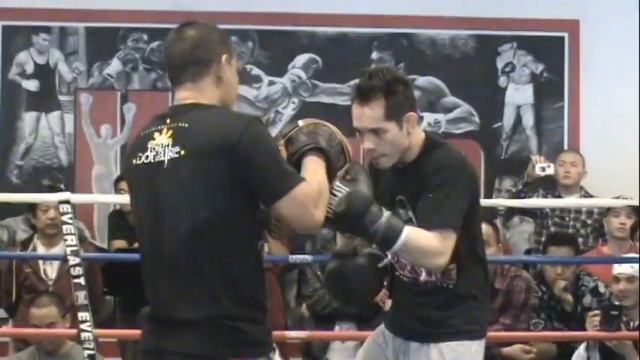 Boxing Expert Doug Fischer talks about Donaire's rankings смотреть онлайн