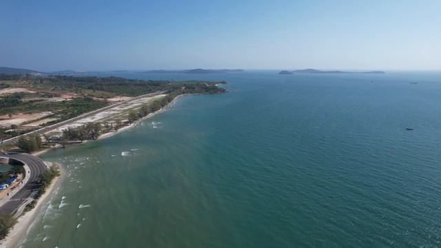 Сиануквиль 2022 трансформация с высоты птичьего полета Sihanoukville 2022 from a bird's eye view смотреть онлайн