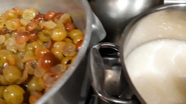 Виноградное варенье без косточек Очень вкусное, ароматное. смотреть онлайн