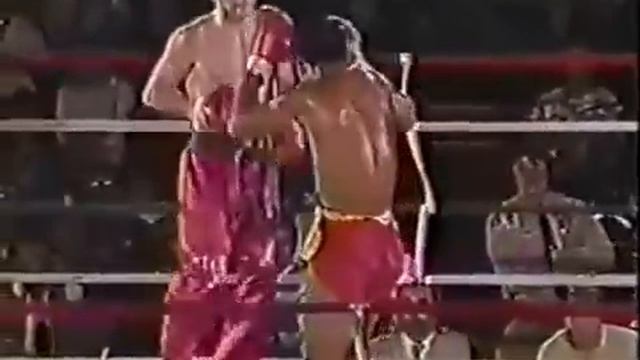 Rick Roufus (USA) vs Changpuek Kietsongrit (THA), Las-Vegas, USA. 1988. смотреть онлайн