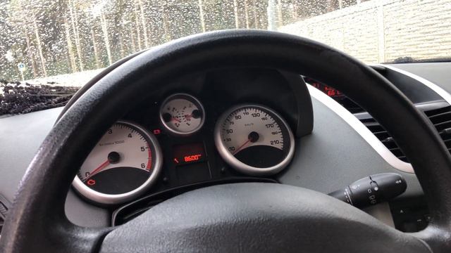 PEUGEOT 207 İNCELEMESİ ( ARACIN BAŞINA GELENLER ! ) смотреть онлайн
