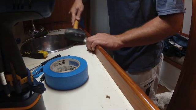 Removing teak rails and laminate counter top in the head video2 смотреть онлайн