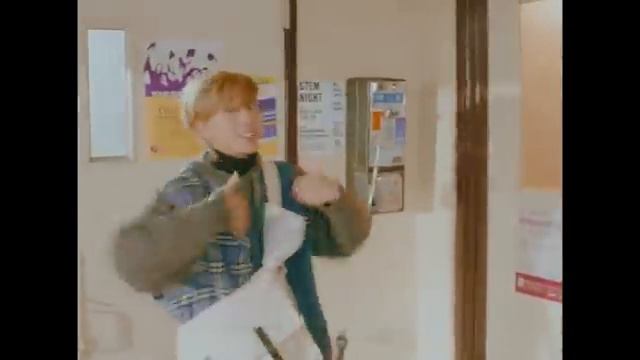 Stray Kids "Get Cool" M/V смотреть онлайн