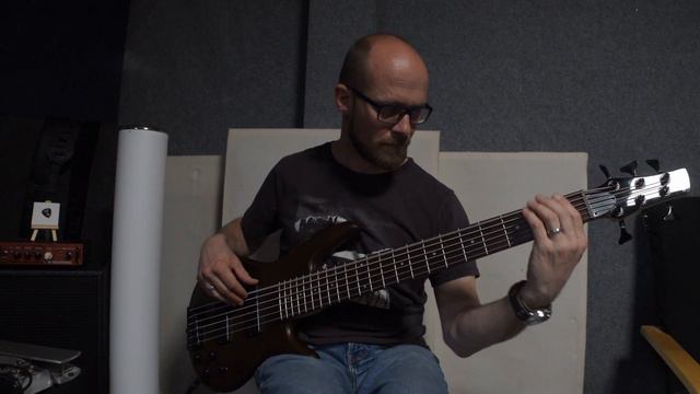 Ibanez GSR206B WNF смотреть онлайн