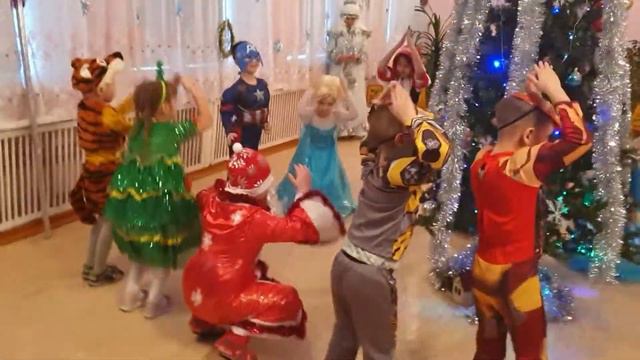 утренник в детском саду Буратино. старшая группа! всех с наступающим новым 2021 годом! смотреть онлайн