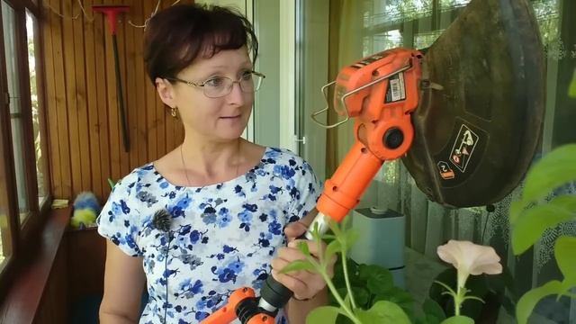 Видео привет из 13 мая 2023 г. Рассказываю про аккум. триммер, который купили три года назад смотреть онлайн