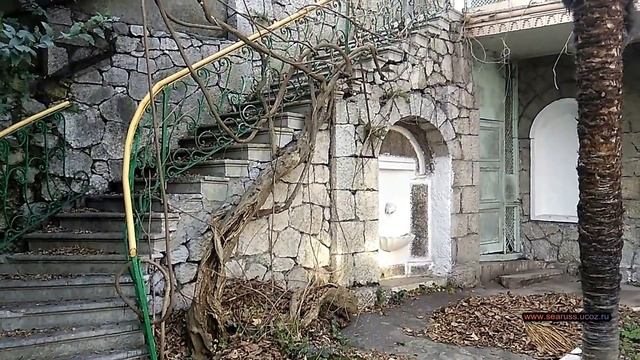 Алупка центр города. Архитектура прошлого и настоящего. Alupka City Center.