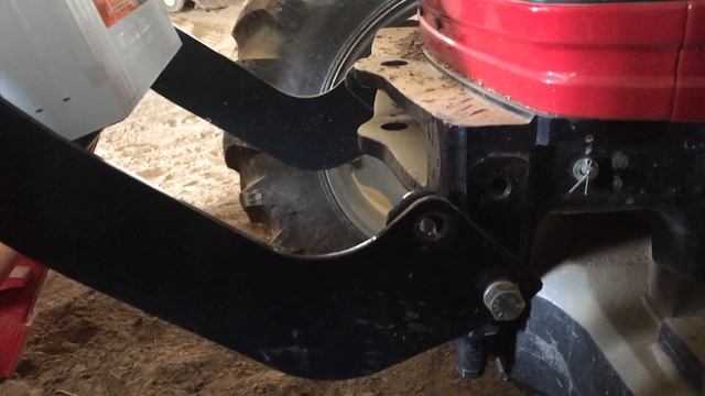 MAHINDRA 6530 Battery Replacement