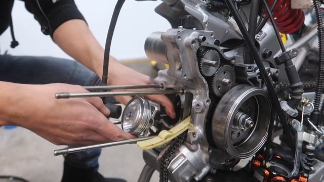 MOD 110 SOUNDS INSANE!!! + GETTING SNOWMOBILE READY FOR FIRST RIDE смотреть онлайн
