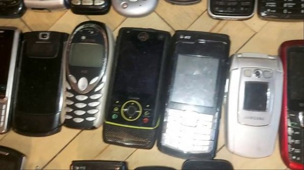 коллекция телефонов