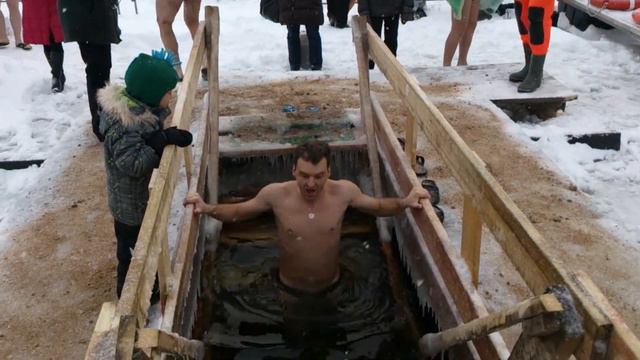 Прорубь смотреть онлайн