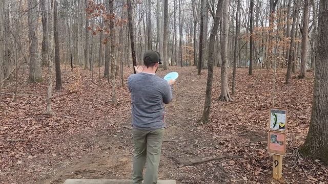 He HATES Trilogy Discs - So I Made Him THROW THEM For An Entire Round! смотреть онлайн