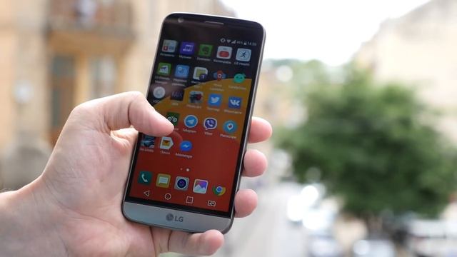 Обзор смартфона LG G5 SE смотреть онлайн