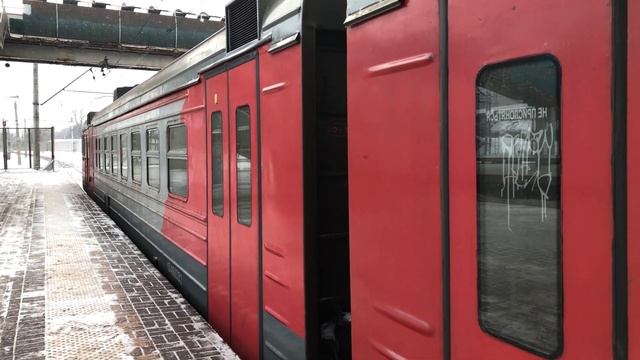 ЭД4М-0382 На станции Лосиноостровская смотреть онлайн
